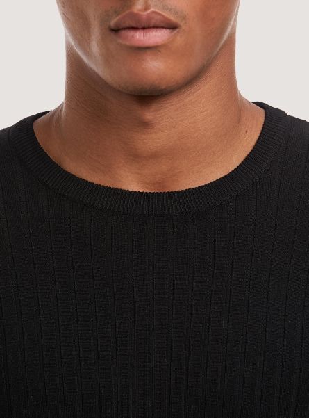 Solid-Coloured Ribbed Crew-Neck Pullover Men Sweaters Bk1 Black