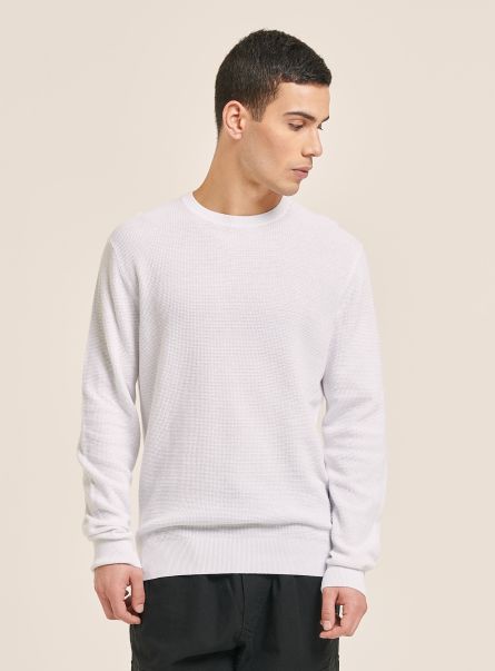 Men Textured Cotton Crew Neck Pullover Wh1 Off White Sweaters